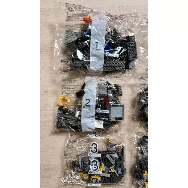 Уцененные наборы 75157-404 Шагоход капитана Рекса (Фото 3)