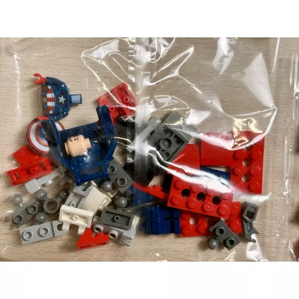 Уцененные наборы 76168-404 Капитан Америка: Робот (Фото 3)