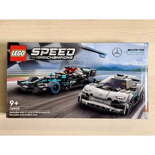 Уцененные наборы 76909-404 Mercedes-AMG F1 W12 E Performance и Mercedes-AMG Project One