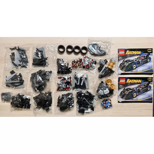 Уцененные наборы 7784-404 The Batmobile Ultimate Collectors Edition (Фото 2)