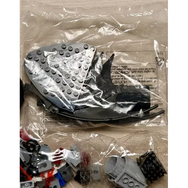 Уцененные наборы 7784-404 The Batmobile Ultimate Collectors Edition (Фото 7)