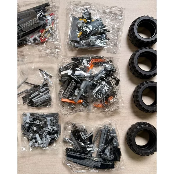 Уцененные наборы 8297-404 Внедорожник (Фото 7)